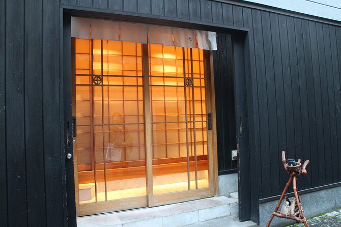 Tokyo highlights, Korakuen Garden, Kagurazaka Backstreet Walking - Practical Details and What You Should Know
