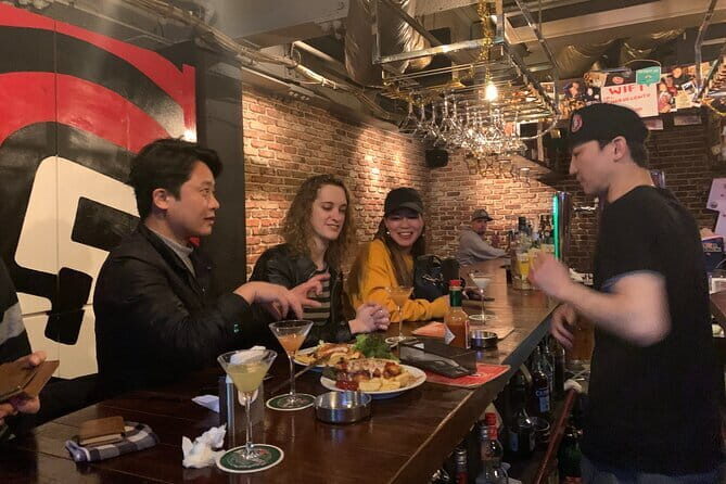 Tokyo: Shibuya Retro Night of Nonbei Yokocho Bars Guided Tour - The Experience: A Walk Through Tokyo’s Vintage Nightlife