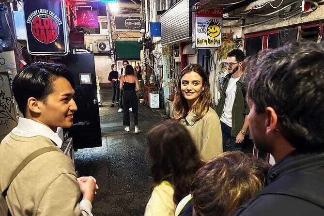 Tokyo: Shinjuku Historical Walking Tour & Secret Backstreets - Key Points