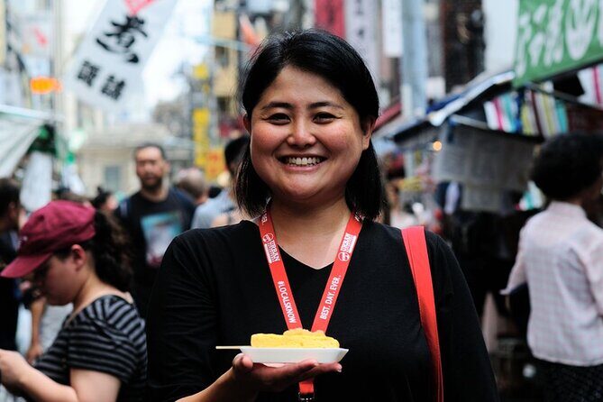 Tokyo: Tsukiji Fish Market Tour with Food Tastings & Shrine Visit - An In-Depth Look at the Experience