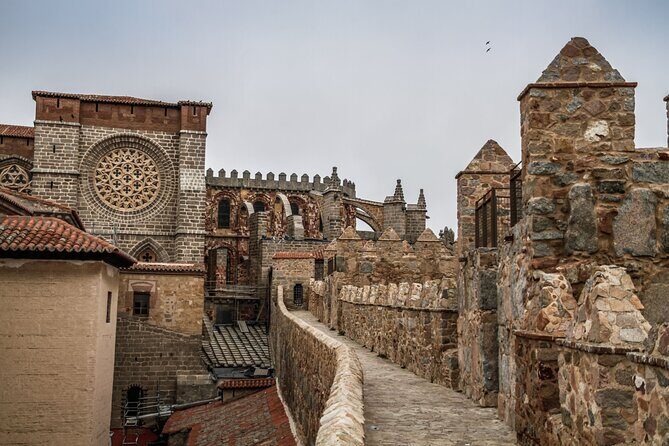 Toledo, Ávila & Segovia: Private Full-Day Tour from Madrid - The Personal Guide: Knowledge and Flexibility