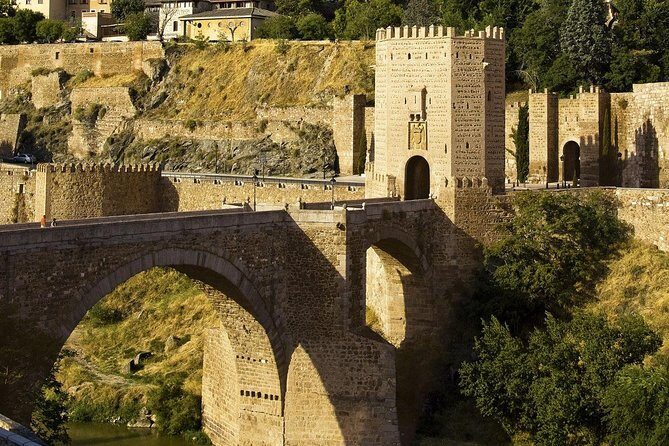 Toledo Half-Day Tour with St Tome Church & Synagoge from Madrid - Who Should Book This Tour?