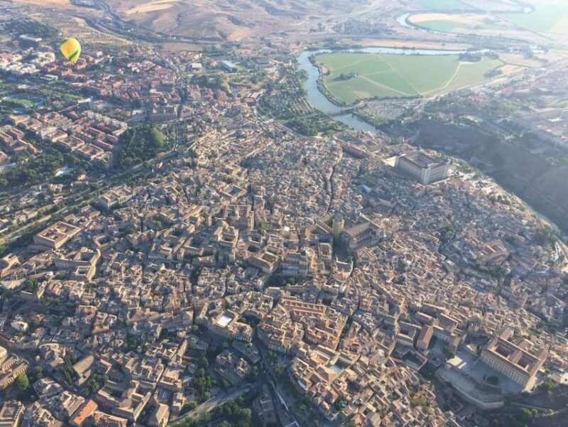 Toledo: Hot Air Balloon Ride with Spanish Breakfast - Key Points
