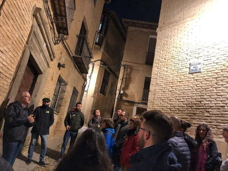 Toledo Mágico, the original night tour: mystery, curiosities, and secrets. - A detailed look at the Toledo Mágico tour