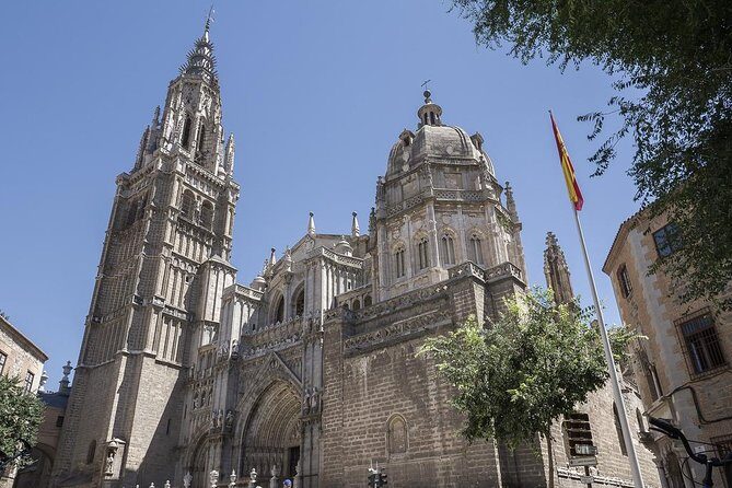 Toledo Private tour from Madrid with hotel pick up and drop off - Key Points