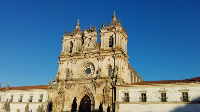 Tomar, Batalha and Alcobaca Private Tour - Key Points