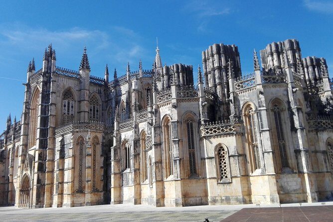 Tomar, Batalha and Alcobaça - UNESCO private guided tour - Authentic Experiences and Practical Tips