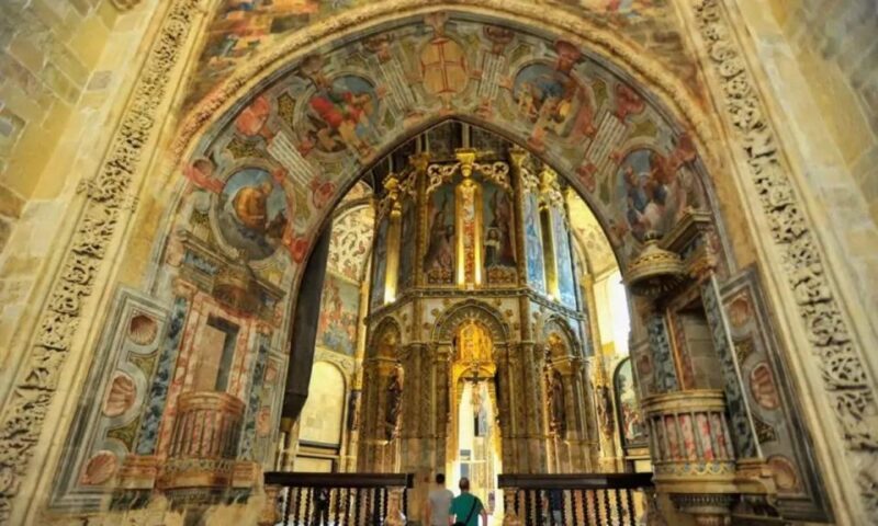 Tomar & Batalha: Full-day Private Transport from Lisbon - Why Choose This Tour?