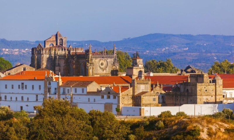 Tomar & Batalha: Full-day Private Transport from Lisbon - What Sets This Tour Apart?