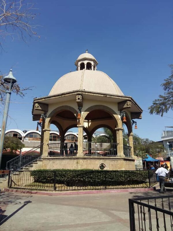 Tonala walking tour in the artisanal city - Key Points