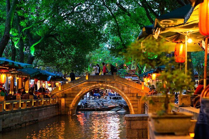 Tongli Water Town Private Day Trip from Shanghai with Tuisi Garden and Boat Ride - Getting There: Comfort and Convenience