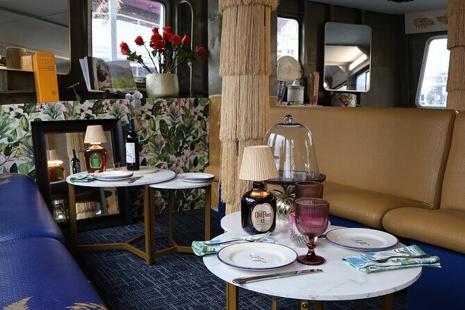 Top Rated 2 Hour Miami Night Skyline Cruise with Open Bar - The Sum Up: Who Will Love This Tour?