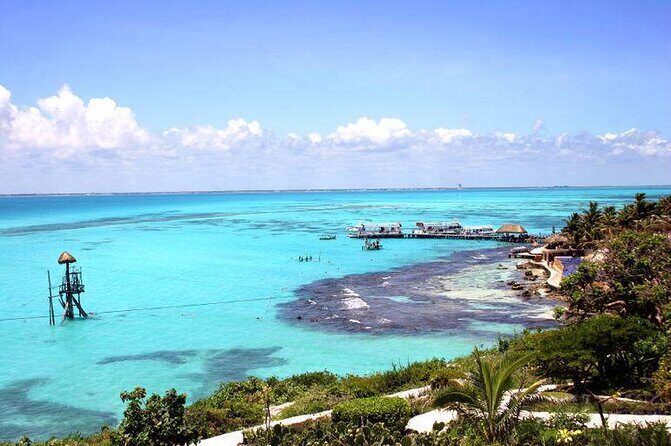 Top Sailing to Isla Mujeres with lunch and open bar from Cancun - Key Points