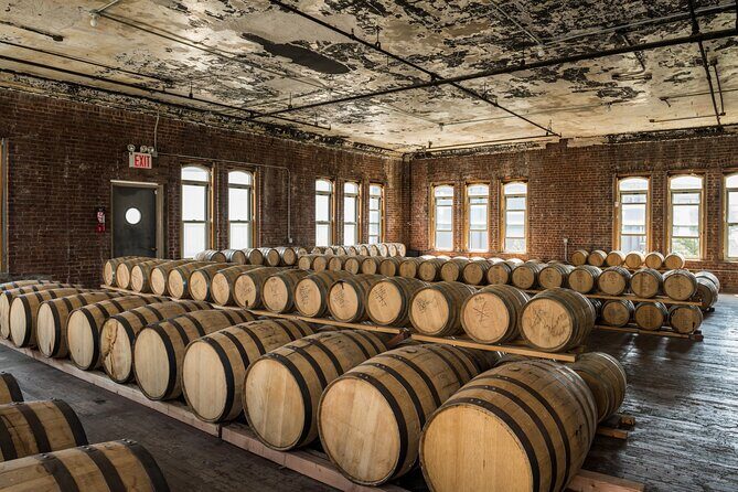 Top Shelf Distillery Tour - Top Shelf Distillery Tour: An Authentic Look at NYC’s Whiskey Heritage