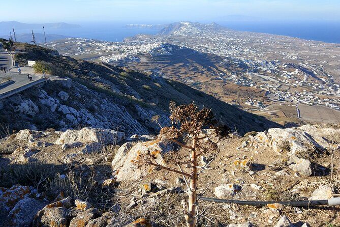 Top Sights of Santorini with Wine Tasting and Sunset in Oia - Practical Details and What to Expect