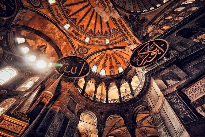 Top Sites Of Istanbul Tour In Small Group - Skipping Ticket Lines - Exploring the Itinerary in Detail