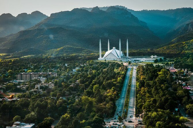 Top Ten Wonders of Islamabad Guided City Tour - An In-Depth Look at the Top Ten Wonders of Islamabad Tour