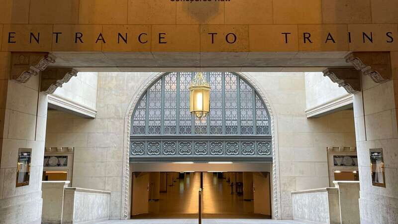 Toronto: Experience PATH - A 32km/24mile underground walkway - Key Points