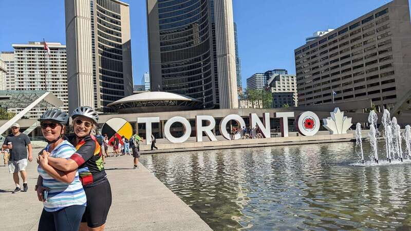 Toronto: Heart of Downtown 3.5-Hour Bike Tour - Exploring Toronto by Bike: What to Expect