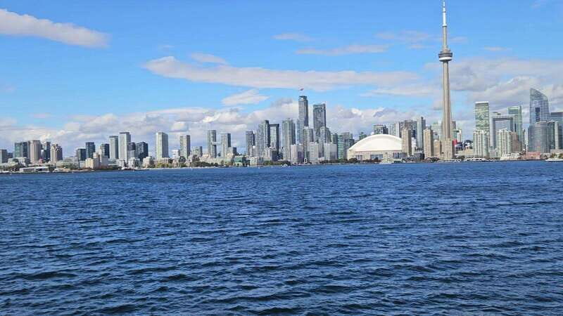 Toronto: Highlights Drive and Walking Tour - Is This Tour Right for You?