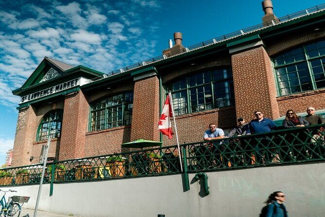 Toronto Highlights Walking Tour with CN Tower & Harbour Boat Ride - A Detailed Look at the Tour