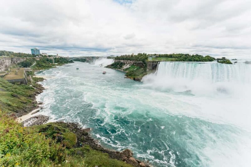 Toronto: Niagara Day Tour w/ Niagara on the Lake & Boat Ride - Introduction: What to Expect from This Tour
