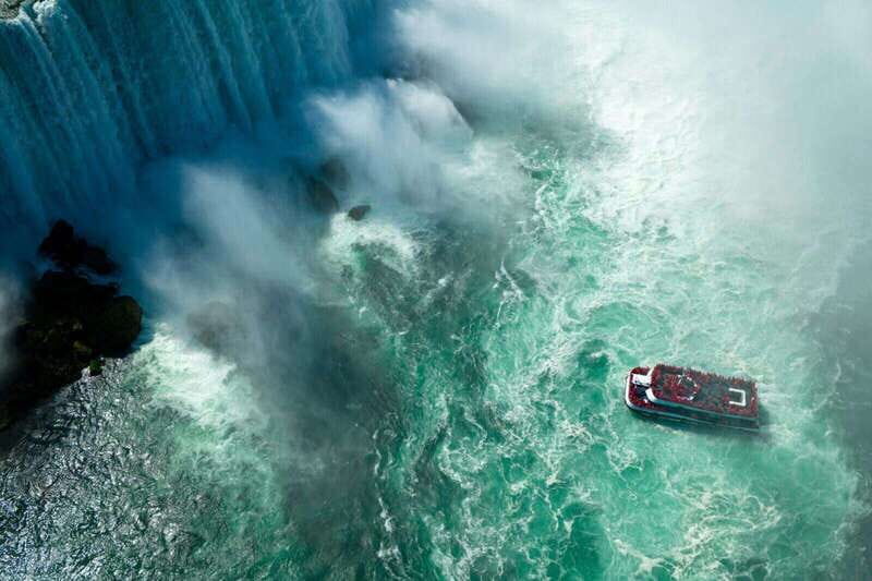 Toronto: Niagara Falls Day Tour with Hornblower Cruise - Experience and Itinerary in Detail