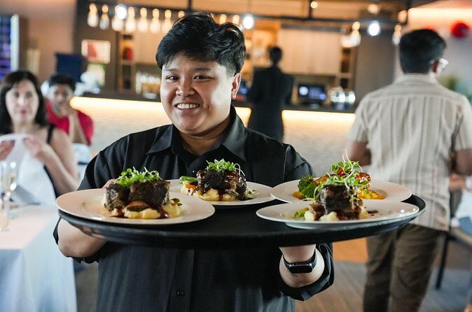 Toronto Premier Lunch Cruise on Odyssey in Toronto Harbour - Who Should Consider This Tour?