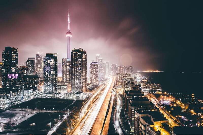 Toronto: Private Walking Tour With A Guide (Private Tour) - Why Choose a Private Guided Tour in Toronto?