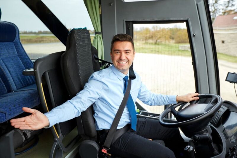 Toronto: Shuttle Transfer Between Downtown and Niagara Falls - An In-Depth Look at the Transfer Experience