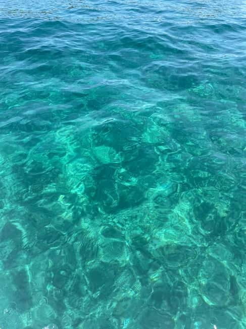 Torre Vado: Tour of the 2 Seas to Caves of S. Maria di Leuca - An In-Depth Look at the Caves and Coastline