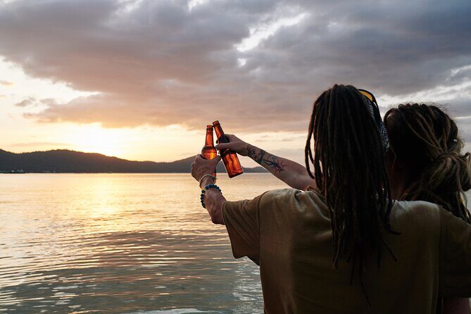 Torrevieja: Sunset onboard Exclusive Boat + Cava - What to Expect on the Sunset Boat Tour