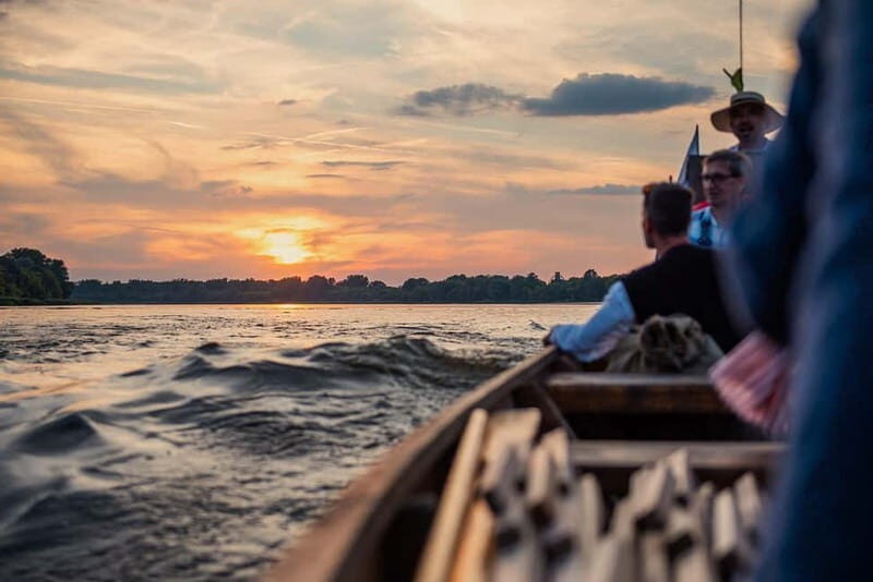 Toru: Sunset on the Vistula From a Traditional Boat. - The Boat and Onboard Comforts