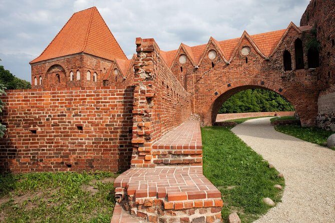 Torun Living Museum of Gingerbread and Old Town Private Walking Tour - Practical Details