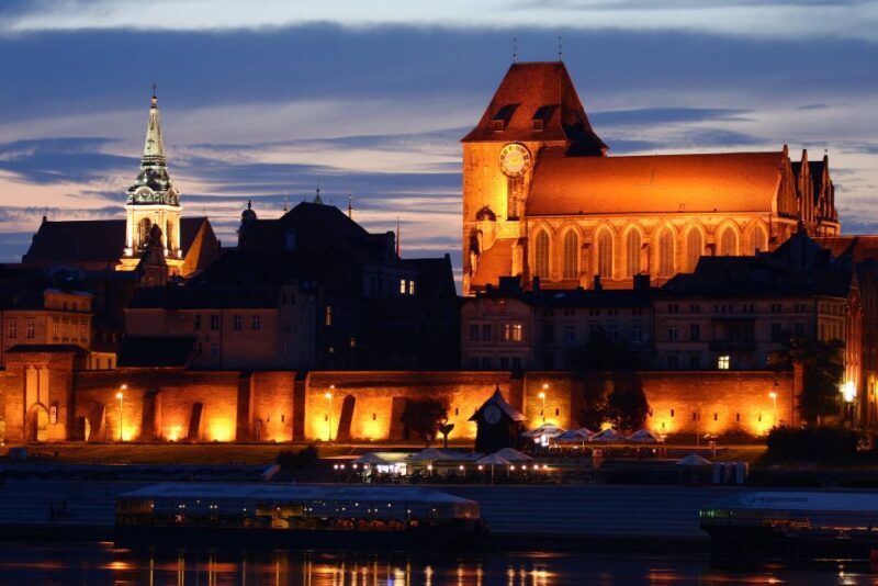 Torun Old Town Highlights Private Walking Tour - Deep Dive into the 3- and 4-Hour Options