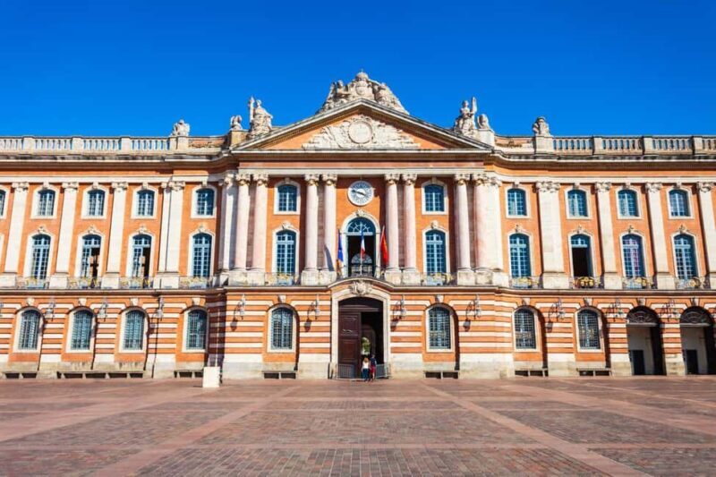 Toulouse: Express Walk with a Local in 60 minutes - FAQs