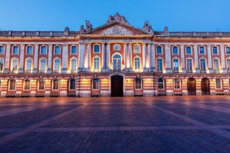 Toulouse: Private custom tour with a local guide - Exploring Toulouse with a Private Guide: What to Expect