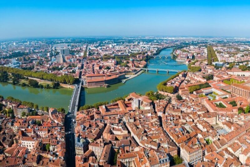 Toulouse: Private custom tour with a local guide - FAQ