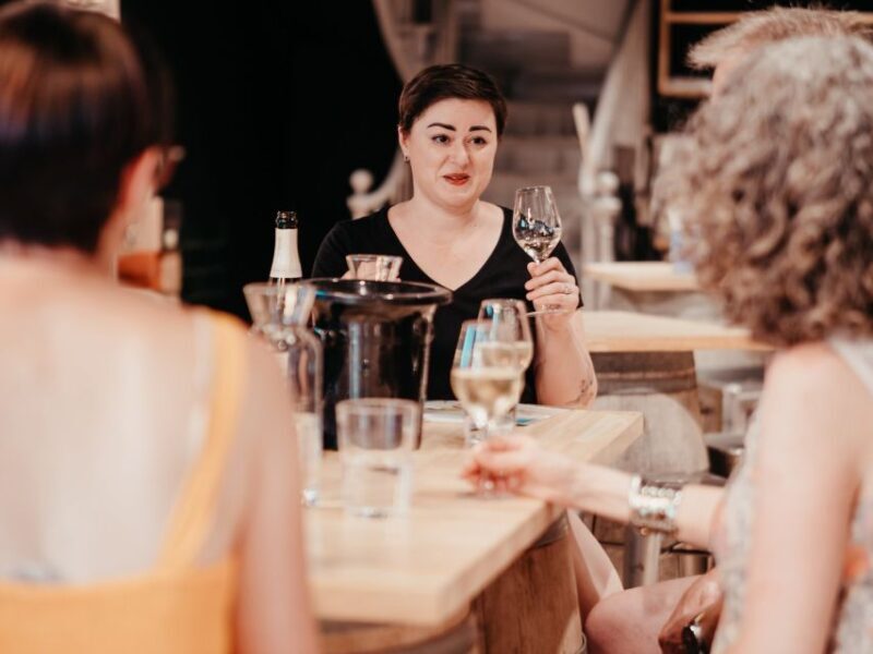 Toulouse: Wine Bar Walking Tour with a Local Wine Expert - Exploring Toulouse’s Wine Scene: What You Can Expect