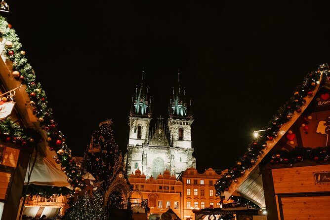 Tour 3 Magical Prague Markets with Locals, Christmas Goodies incl - FAQ