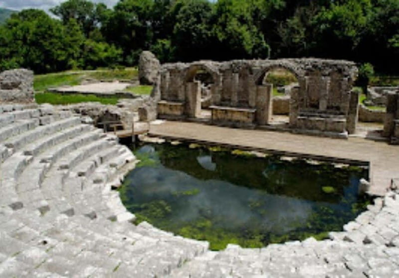 Tour and guide Blue Eye  Butrint - An Overview of the Experience
