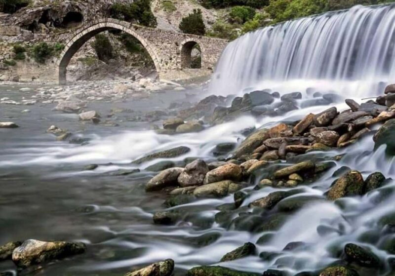 Tour and Guide Përmet Bënjë - The Canyon and Natural Beauty