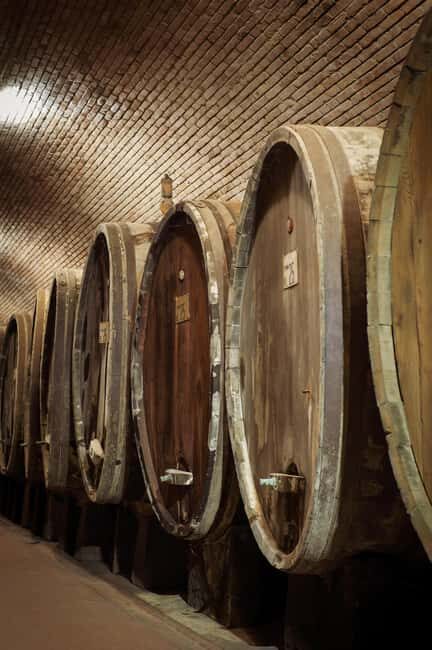 Tour and tasting at the Casalbosco estate - Practical Tips for Visiting