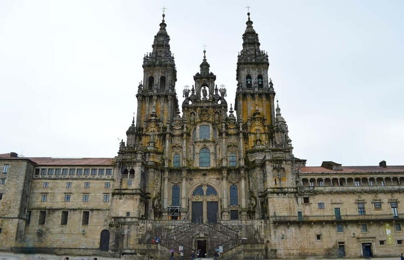 Tour Cathedral of Santiago with roofs & Portico de la Gloria - A Deep Dive into the Santiago Cathedral Tour Experience