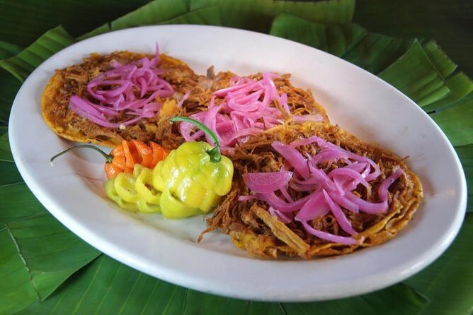 Tour Chichen Itza Plus Majestic Mayan City & Cenote from Cancun - Lunch and Valladolid: A Tasty and Cultural Stop