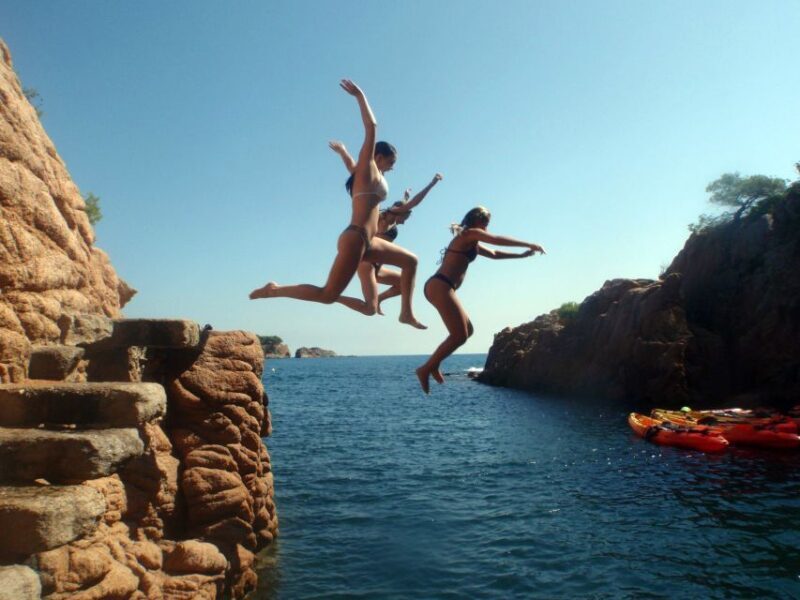 Tour Costa Brava: Coastal Trails, Snorkel, Cliff-Jump & Meal - FAQs