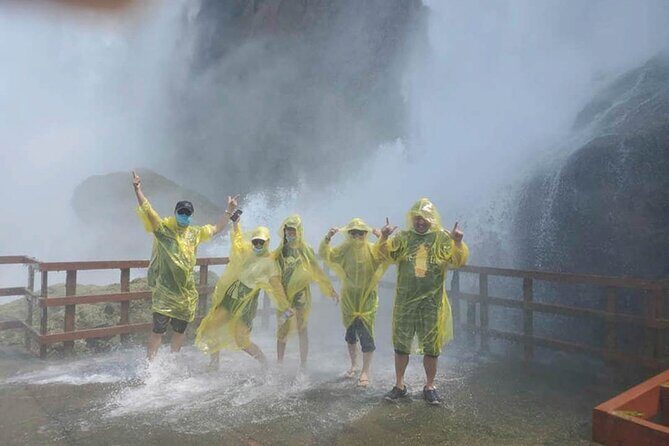 Tour de Maid of the Mist y Cueva de los Vientos en Español - ¿Qué incluye y qué no?