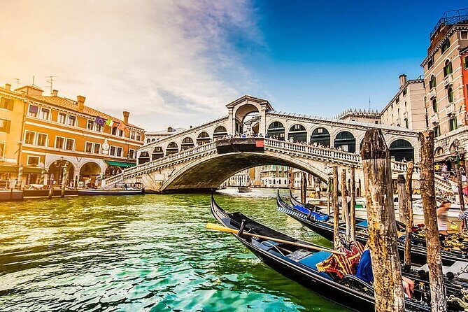 Tour Enchanting Venice Majestic City Walk and Gondola Ride - Frequently Asked Questions