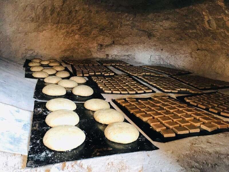 Tour "Grutas Bustamante" + Guía + Transfer + Tickets - Who Will Love This Tour?