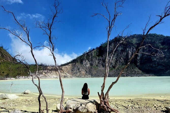 Tour Guide Bandung Private Car All In White Crater, Hot Spring - Experience Overview: What to Expect from the Tour